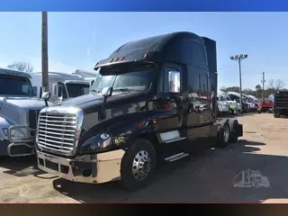 2017 FREIGHTLINER CASCADIA 125