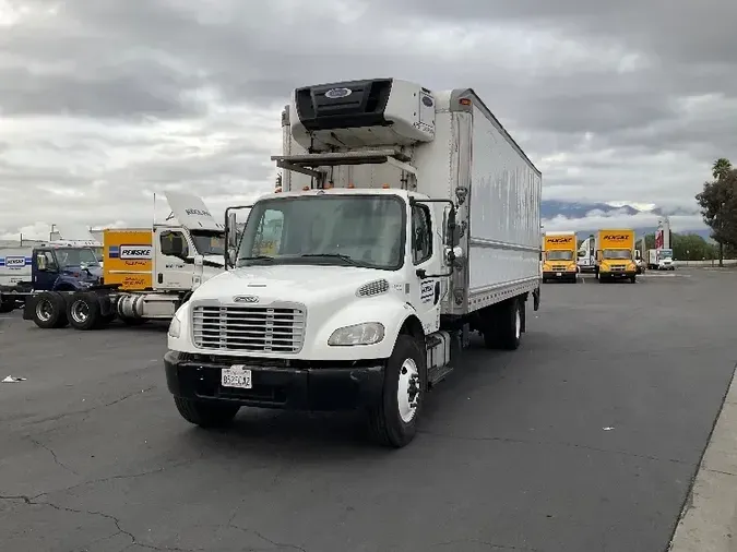 2017 Freightliner M2