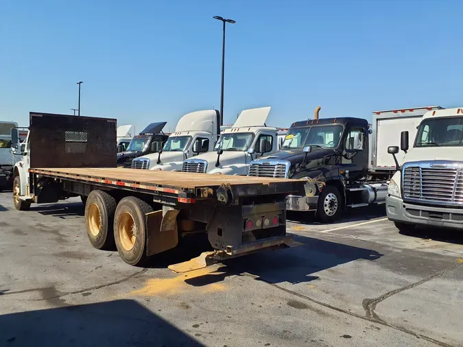 2017 FREIGHTLINER/MERCEDES M2 106