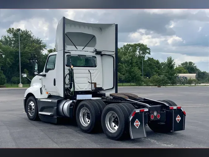 2021 INT LT625 6x4