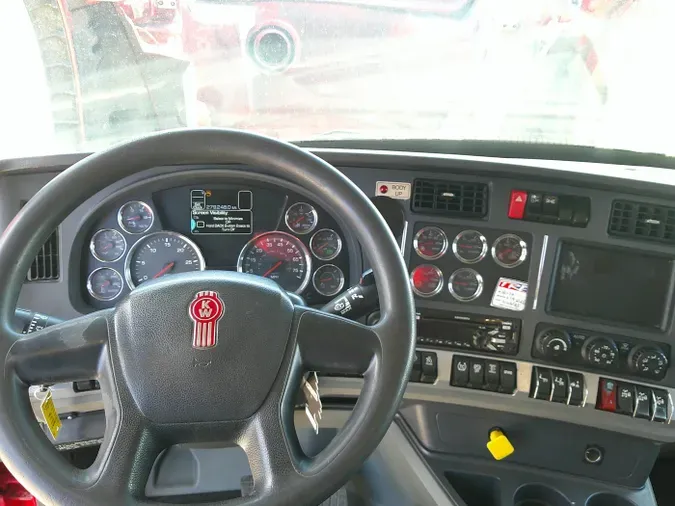 2020 Kenworth T880