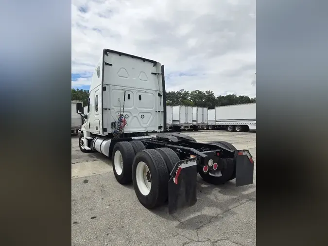 2019 FREIGHTLINER/MERCEDES CASCADIA 125