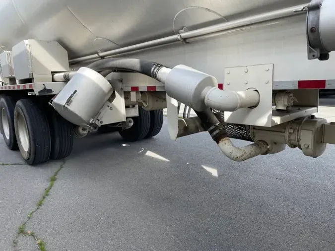 2018 LEDWELL 40' TANKER