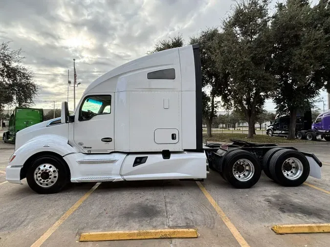 2021 Kenworth T680