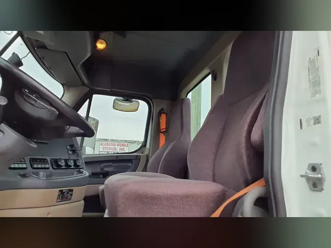 2020 FREIGHTLINER/MERCEDES CASCADIA 125