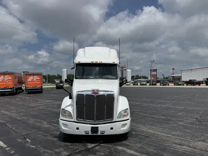 2022 Peterbilt 579