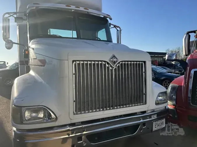 2003 INTERNATIONAL 9200
