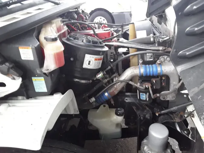 2019 FREIGHTLINER/MERCEDES M2 106