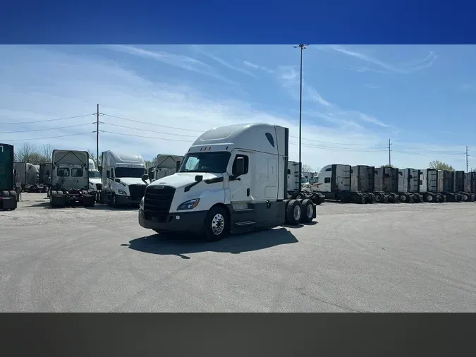 2021 Freightliner Cascadia