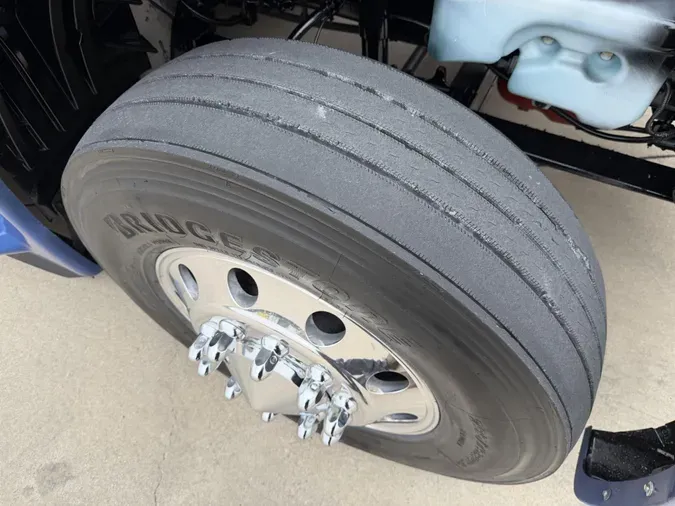 2022 International LT625