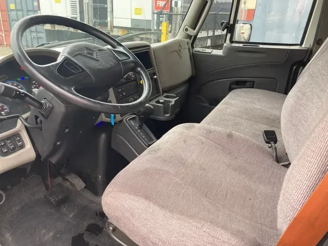2016 NAVISTAR INTERNATIONAL 4300