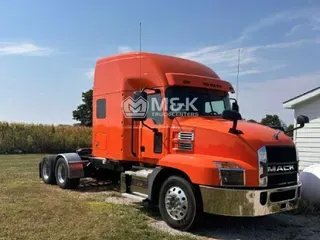 2019 MACK ANTHEM