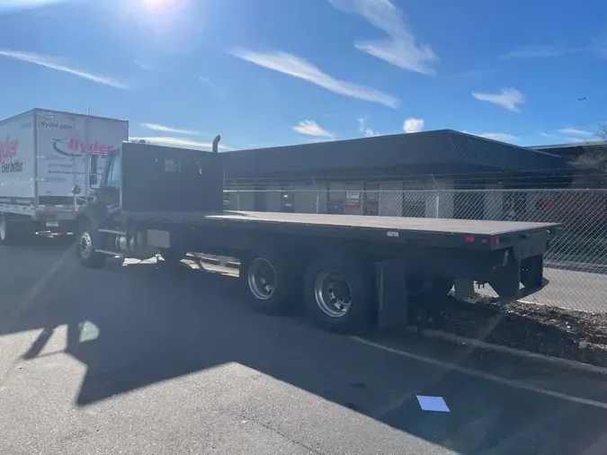 2017 FREIGHTLINER/MERCEDES M2 112