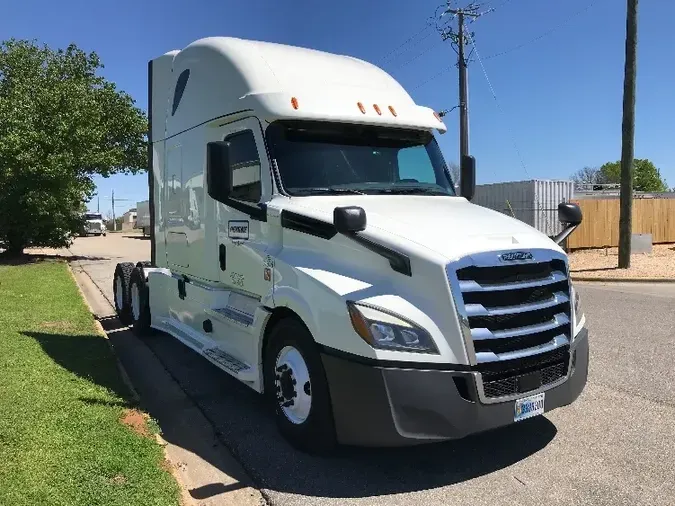 2020 Freightliner T12664STb9d982b9e586bd24c5d5ccd0f71acbbb