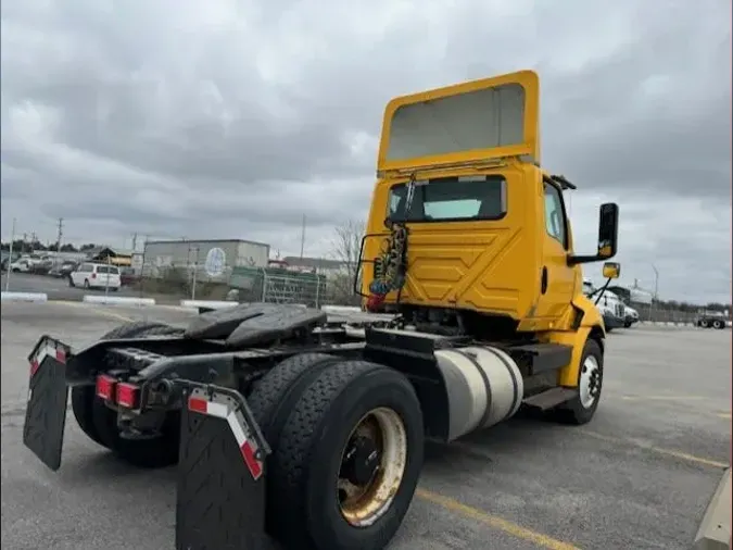 2018 NAVISTAR INTERNATIONAL RH613 DAYCAB S/A