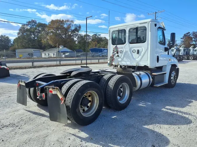 2018 FREIGHTLINER/MERCEDES CASCADIA 125b9e0dda5e5b9f7390fa7ce406757dff5