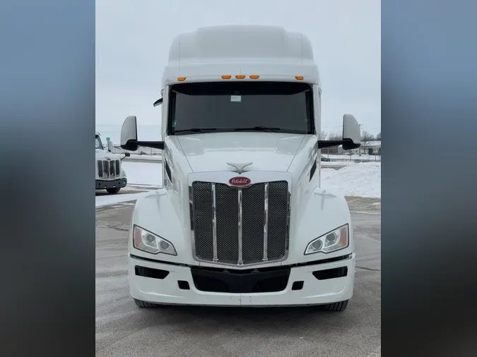 2024 PETERBILT 579