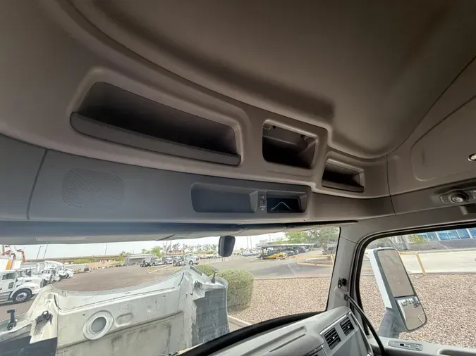 2021 Peterbilt 579