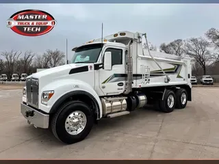 2025 KENWORTH T880S