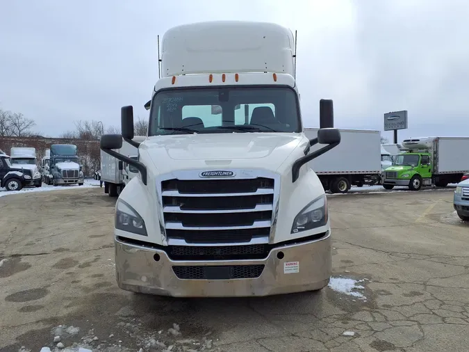 2019 FREIGHTLINER/MERCEDES NEW CASCADIA 116