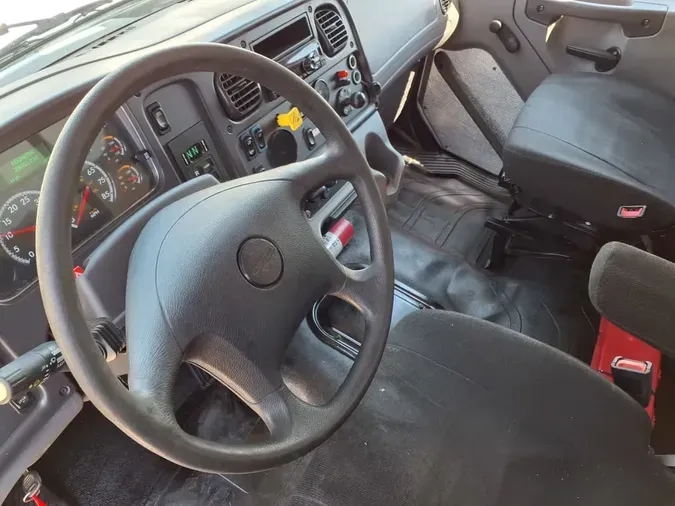 2020 FREIGHTLINER/MERCEDES M2 106b9f9142cb5c8c82f25b88ebb324e05ee