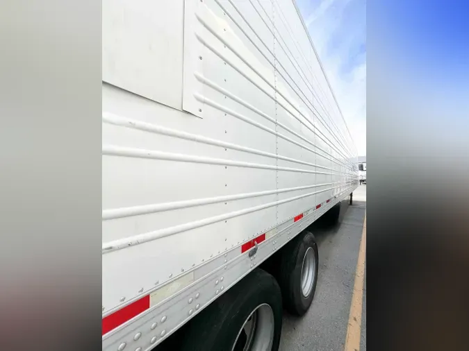 2017 UTILITY VS2RAb9f9c2a3f5951f621d323cd5fedc8def