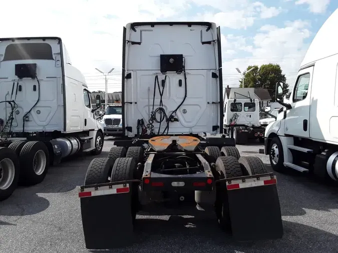 2018 FREIGHTLINER CASCADIA