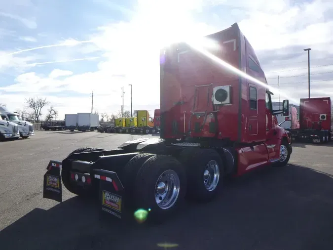 2021 Kenworth T680b9fcfbea6d148c6cc8dbedc93755b042