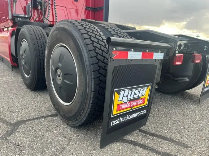 2022 International LT625