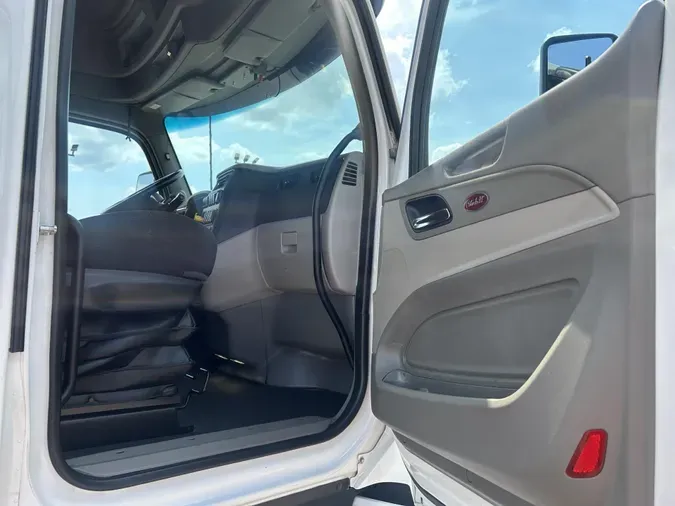 2020 Peterbilt 579