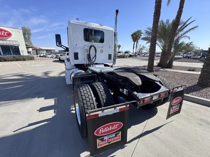 2020 Peterbilt 579