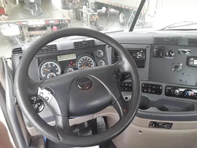 2018 FREIGHTLINER CASCADIA 125