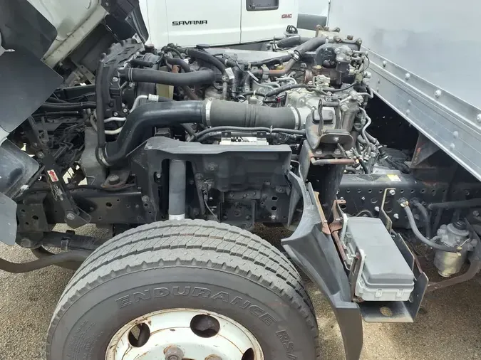 2018 ISUZU NPR HD