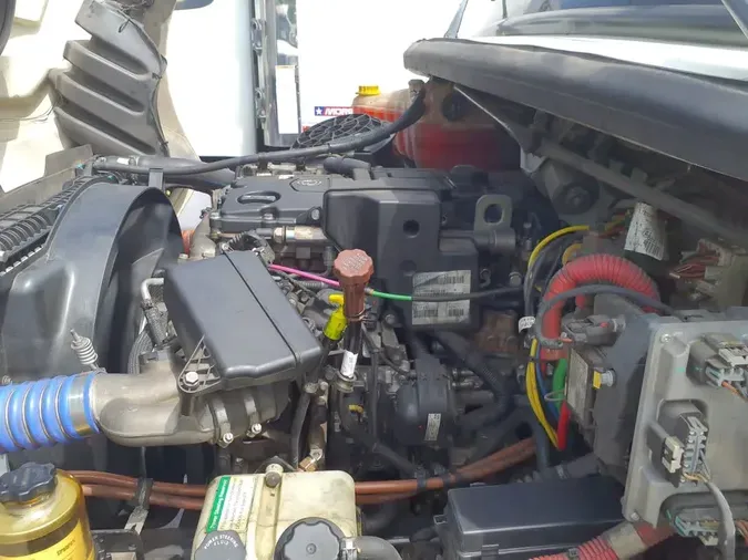 2019 FREIGHTLINER M2 106