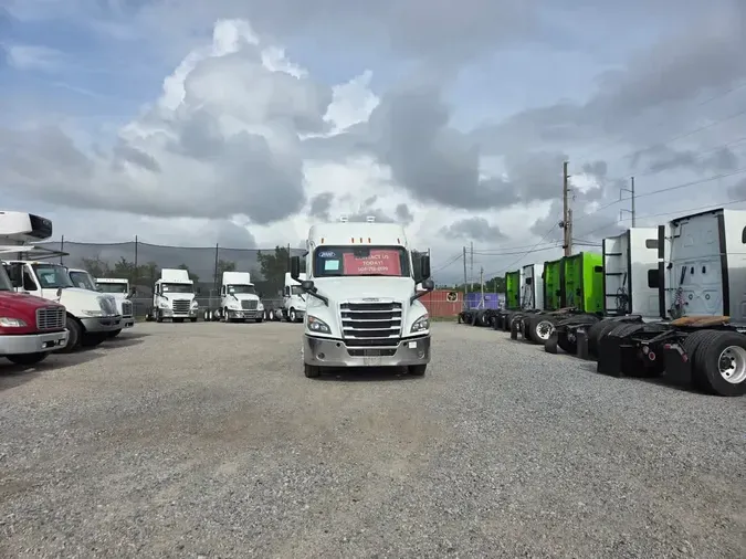 2020 FREIGHTLINER/MERCEDES NEW CASCADIA PX12664