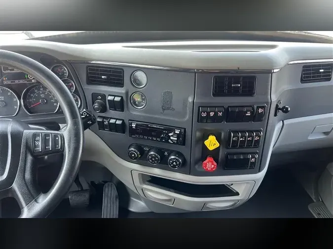 2020 PETERBILT 579