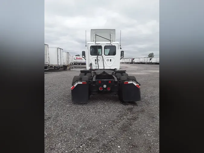 2018 FREIGHTLINER/MERCEDES CASCADIA 125