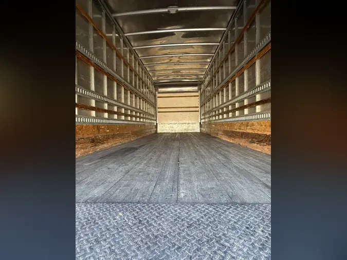 2018 FREIGHTLINER/MERCEDES M2 106