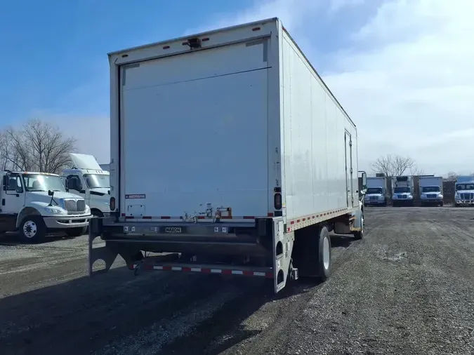 2019 FREIGHTLINER/MERCEDES M2 106