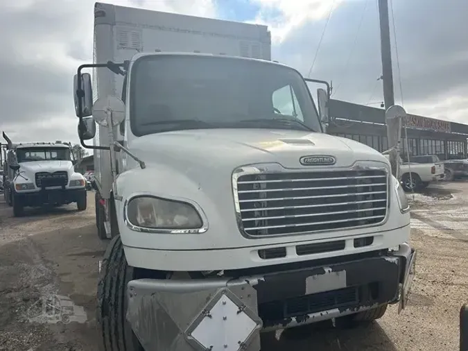 2010 FREIGHTLINER BUSINESS CLASS M2 106ba207c42be8bbe48f5378290bf1cb248