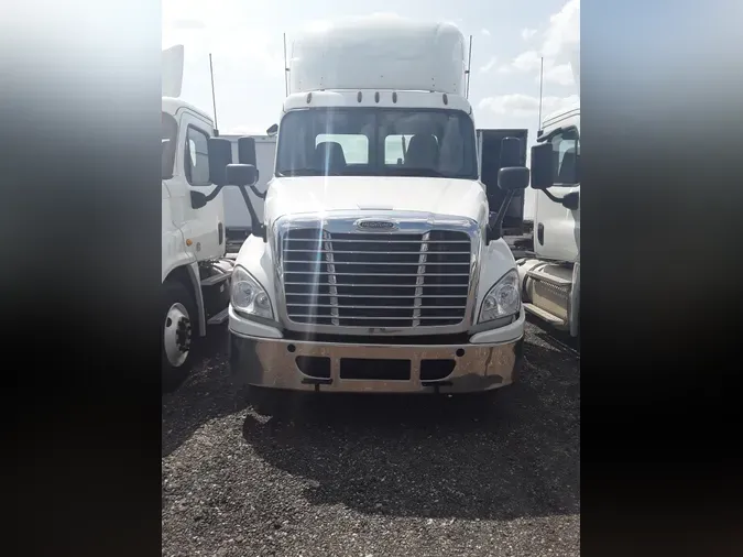 2018 FREIGHTLINER/MERCEDES CASCADIA 125