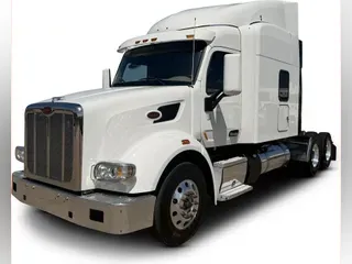 2022 Peterbilt 567