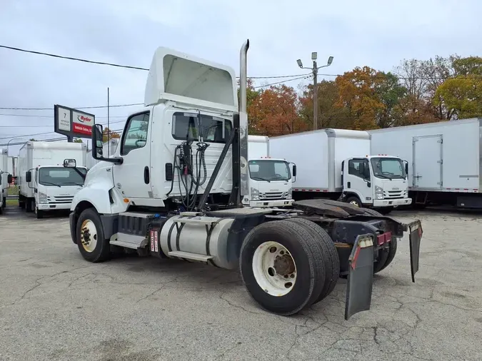 2021 NAVISTAR INTERNATIONAL LT625 DAYCAB S/A