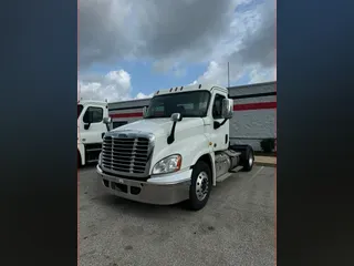 2019 FREIGHTLINER/MERCEDES CASCADIA 125