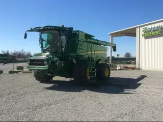 2019 John Deere S790