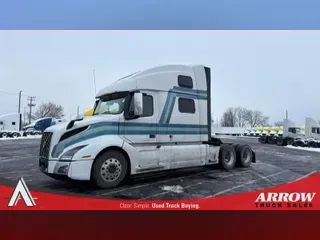 2022 VOLVO VNL64T860