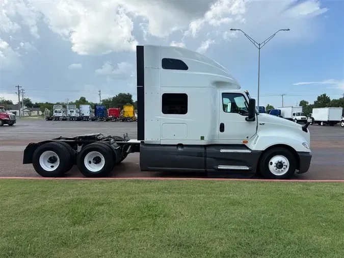 2022 INTERNATIONAL LT625