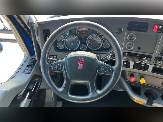 2021 KENWORTH T680