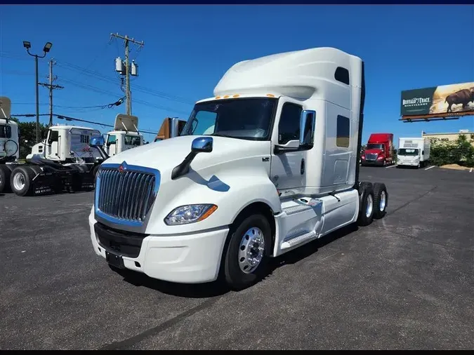 2022 INTERNATIONAL LT625