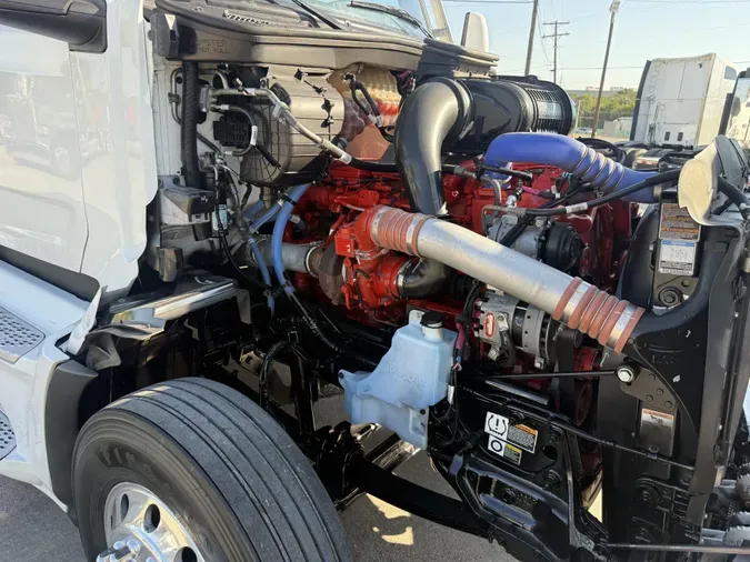 2024 Peterbilt 579